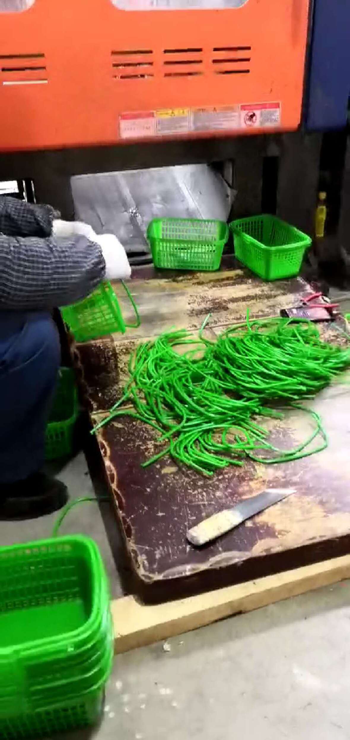 PP注塑水果(guo)筐、果綠色