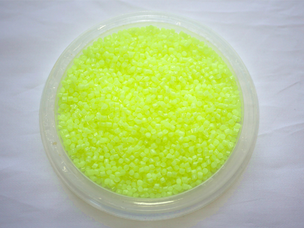 增(zēng)白增亮顆粒(li)