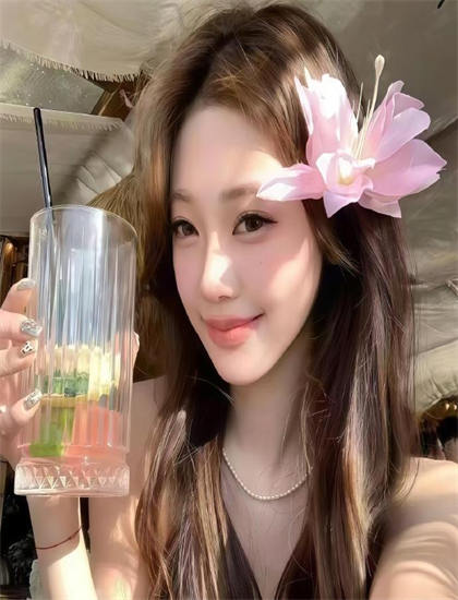 《完美假期 第一季》制作内幕：宣传的营销策略与渠道选择 了解一部电影是如何诞生