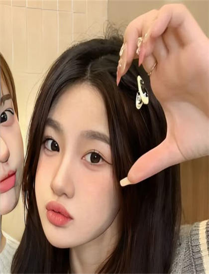 《告诉我！辣妹子酱OAD》详细剧情解析：从开场到结局的完整叙事分析